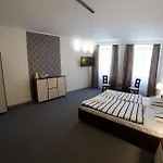 Auberge de jeunesse Brama Old