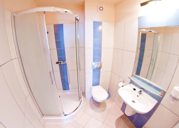 Brama Old אכסניה *