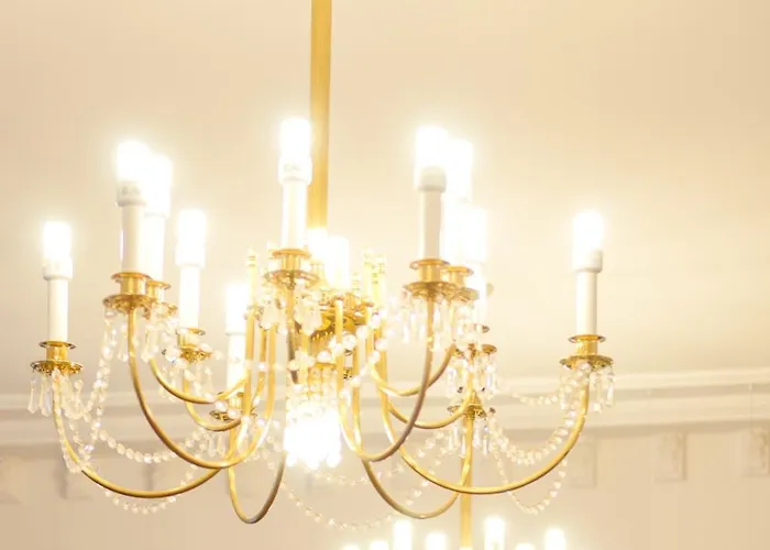 Brama Old אכסניה